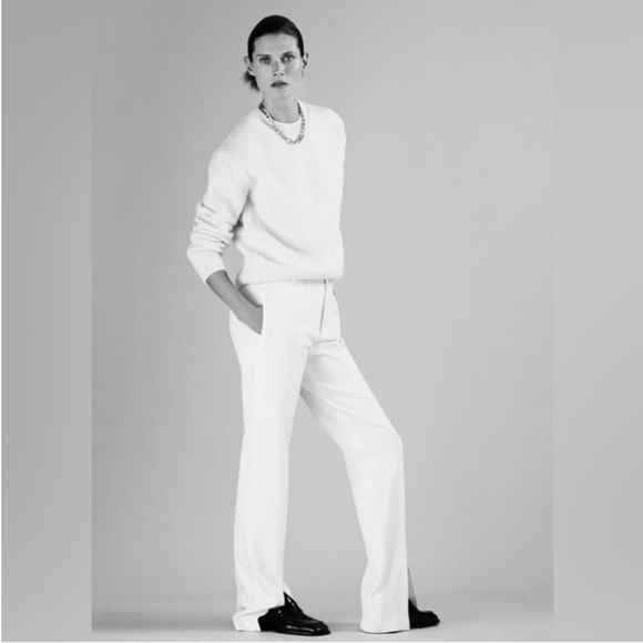 L. Zara 100% Wool Sweater - Picture 4 of 14